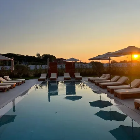 Ξενοδοχείο Residences Velipojë