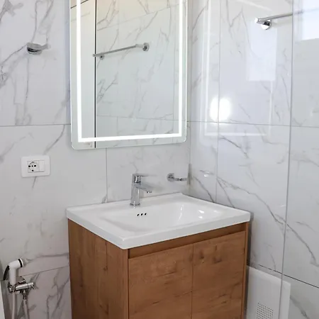 Ξενοδοχείο Residences 3*